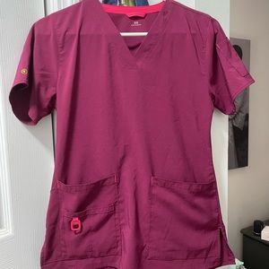 Carhartt Cross-flex wine scrub set